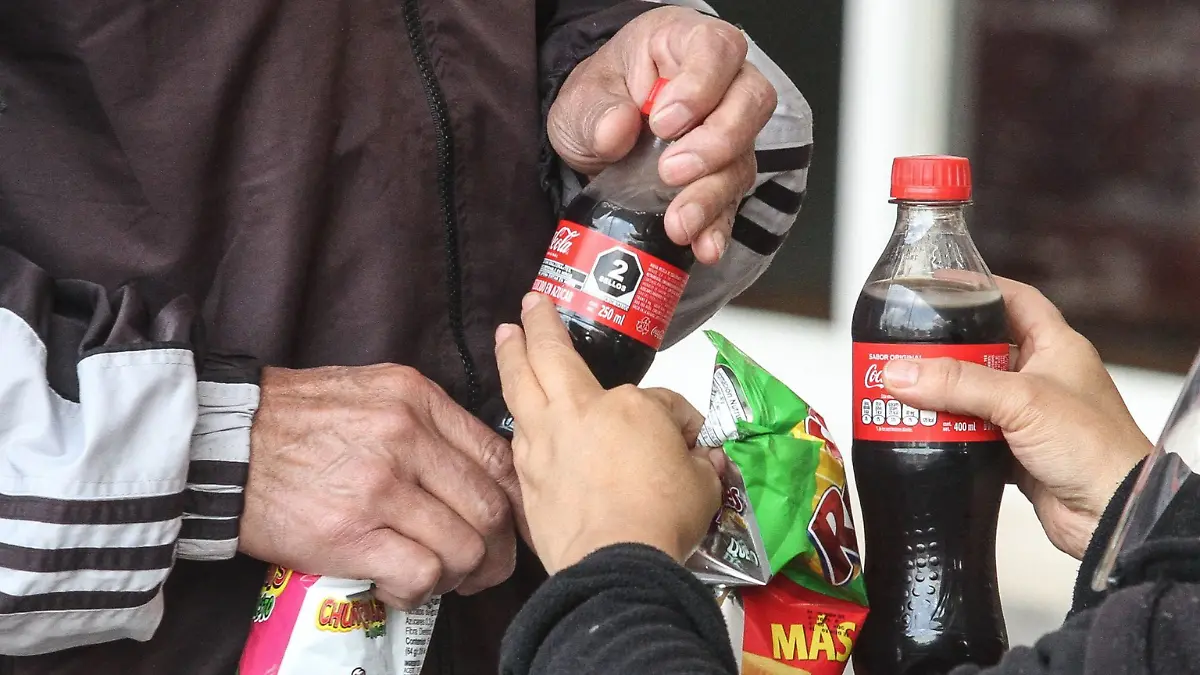 comida chatarra en escuelas