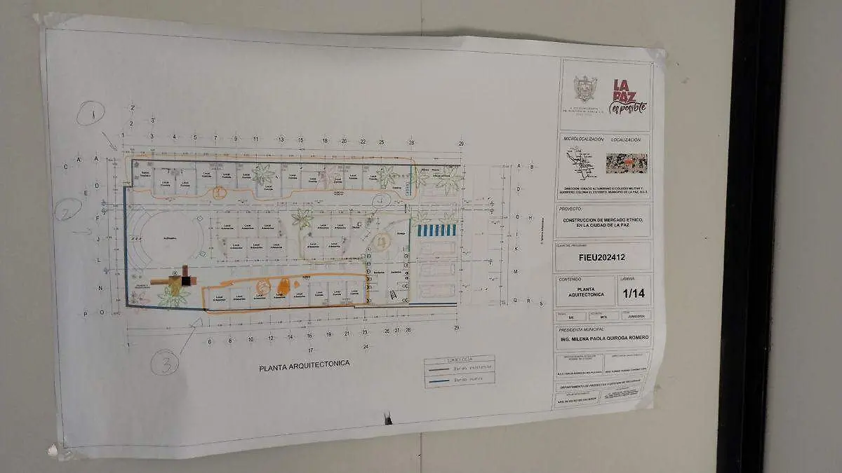 PLANTA ARQUITECTONICA MERCADO ETNICO de la paz
