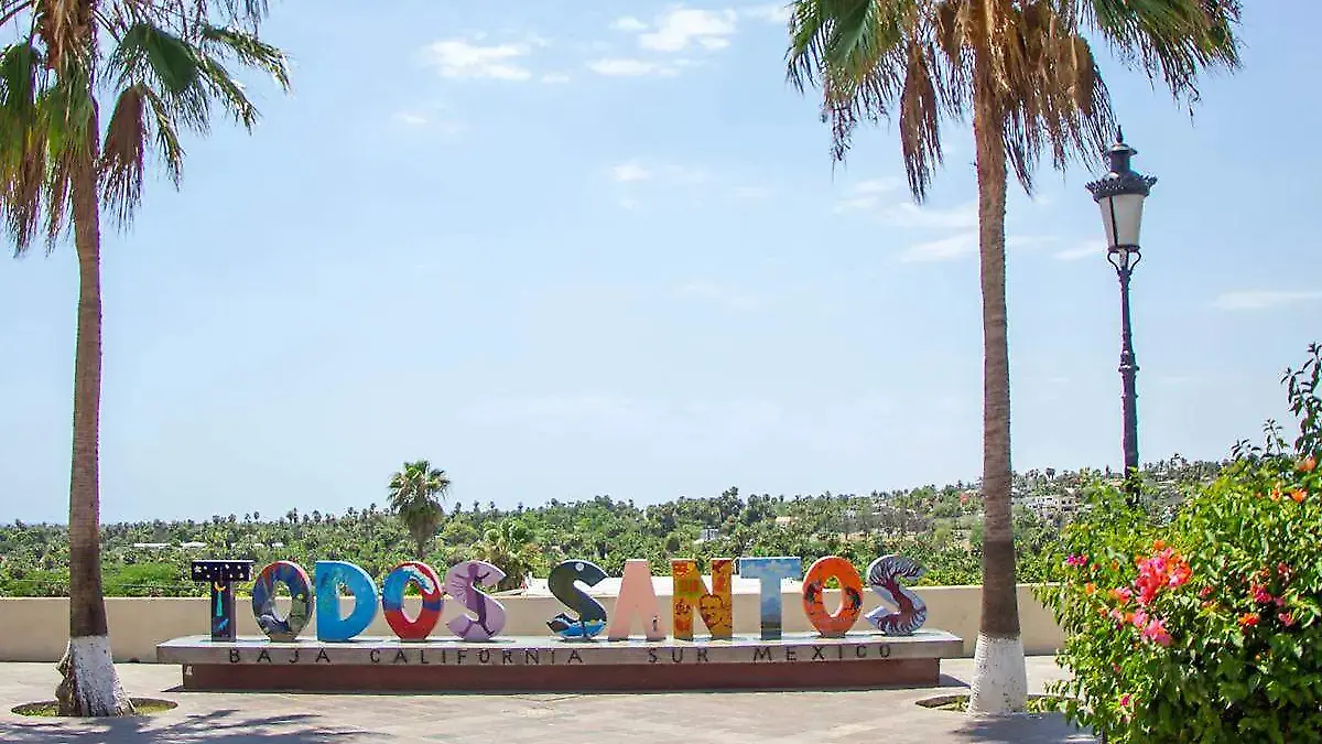como llegar al pueblo magico de todos santos en la paz