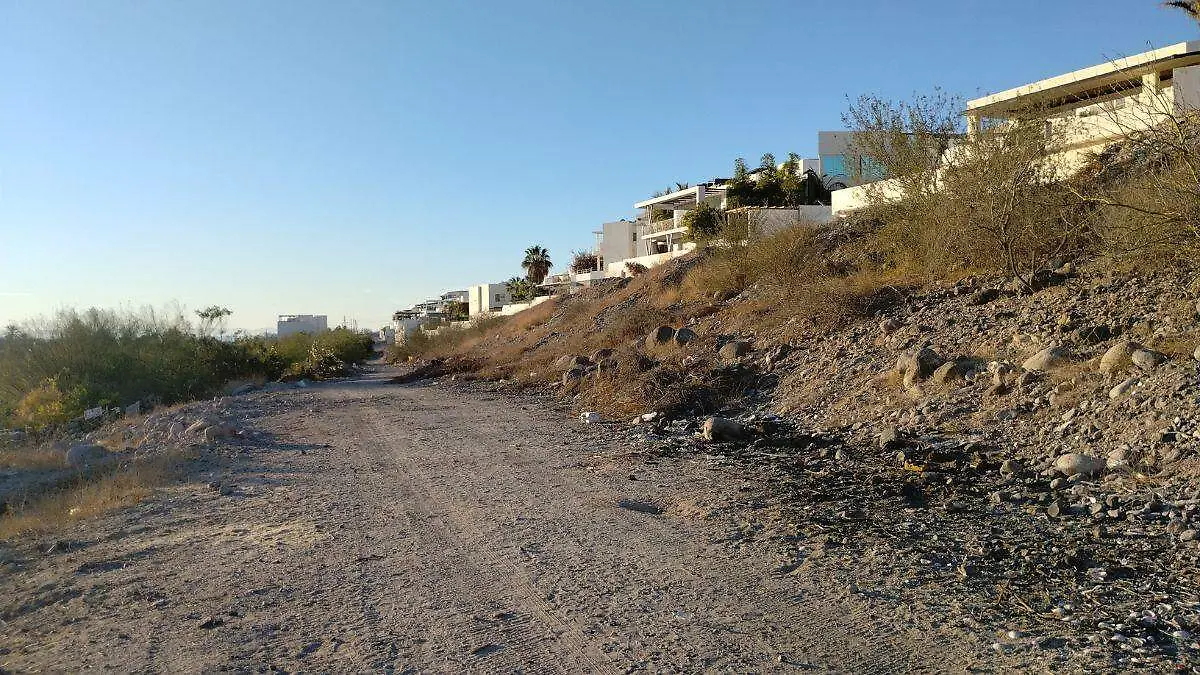 PRIVATIZACION de calle norte y PDU de la paz