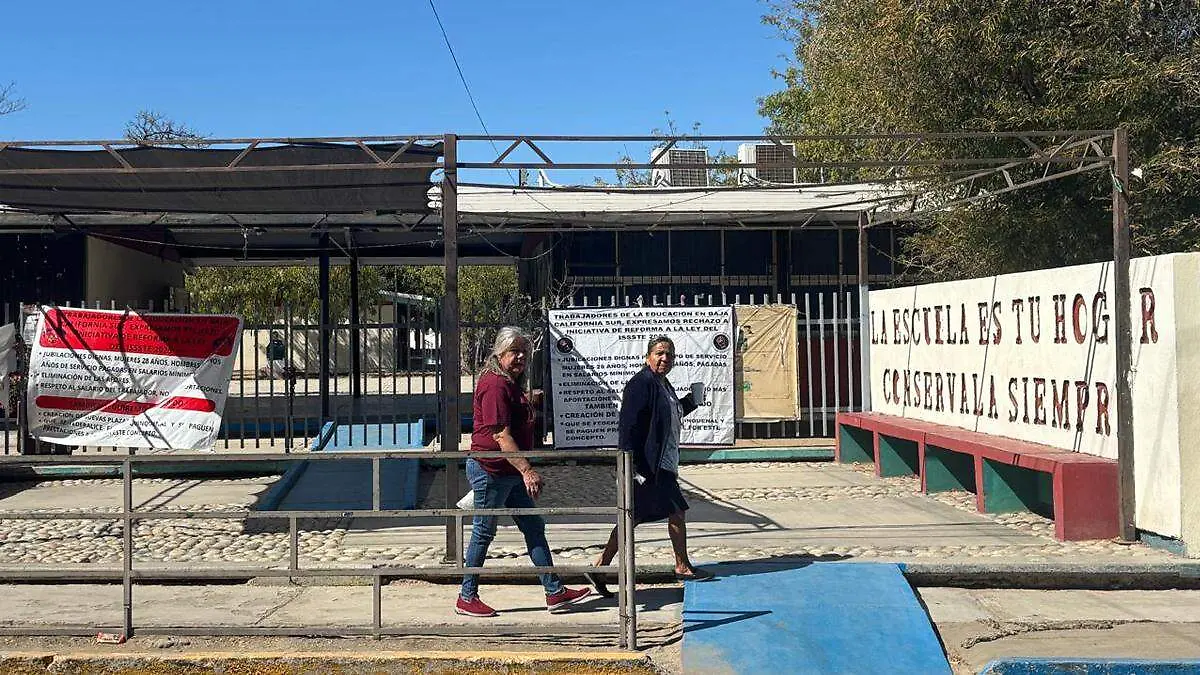 primaria victor hugo cerrada