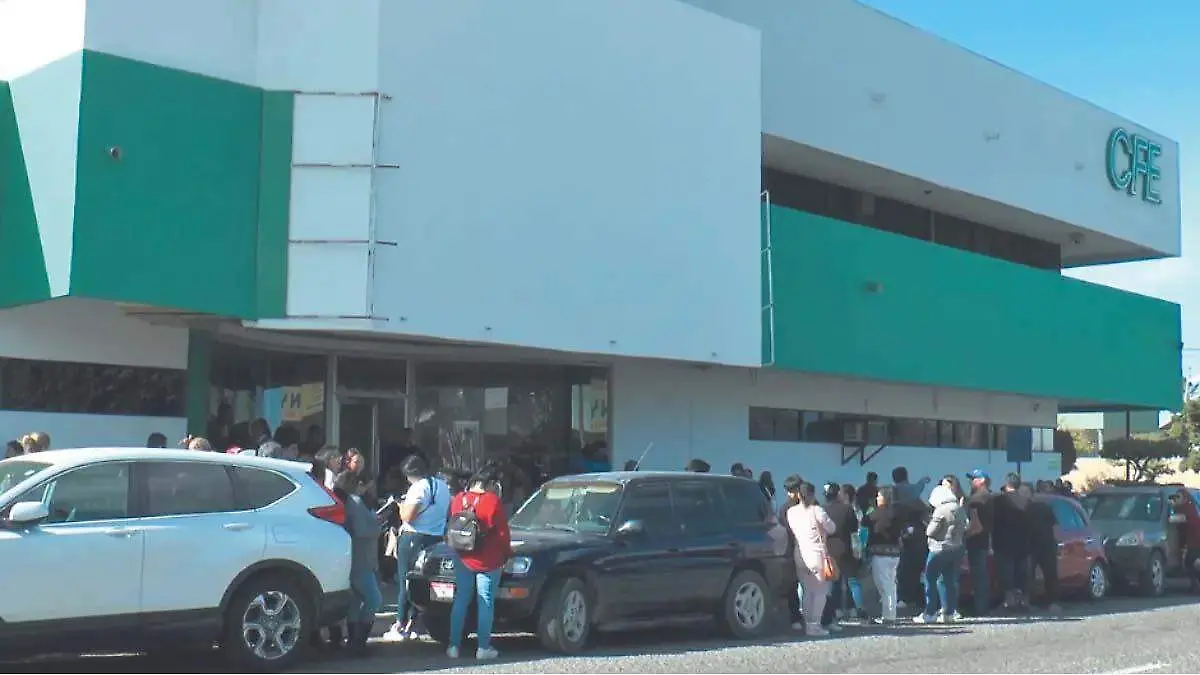 cuales servicios estaran abiertos en semana santa