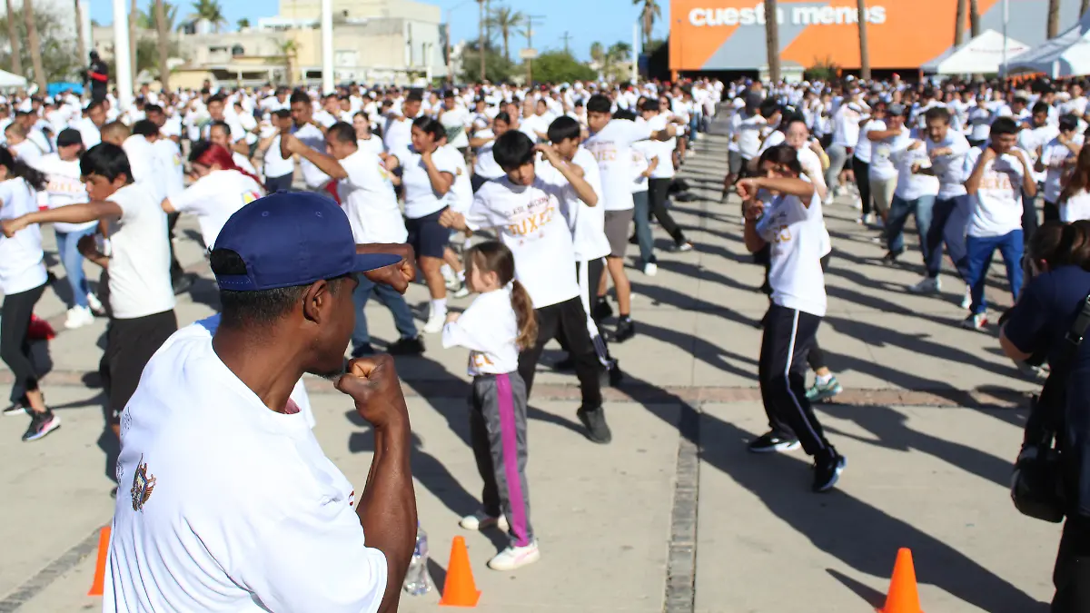 clase de box en la paz