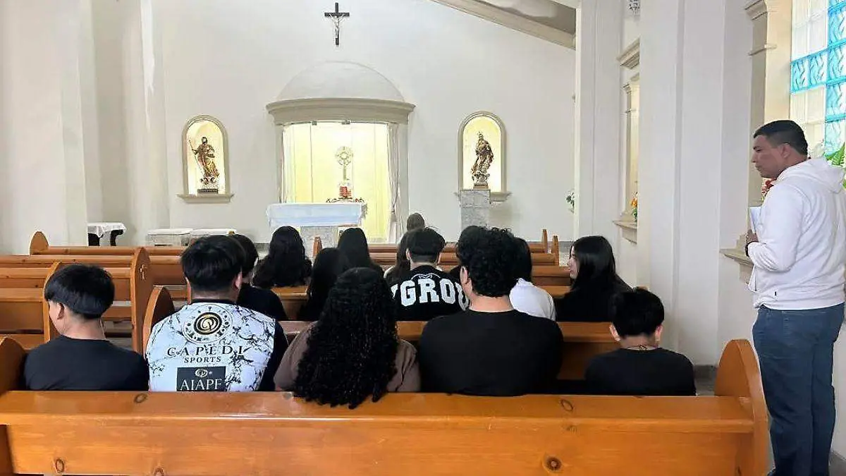 Qué eventos están organizados para los jóvenes en La Paz con enfoque católico y deportivo