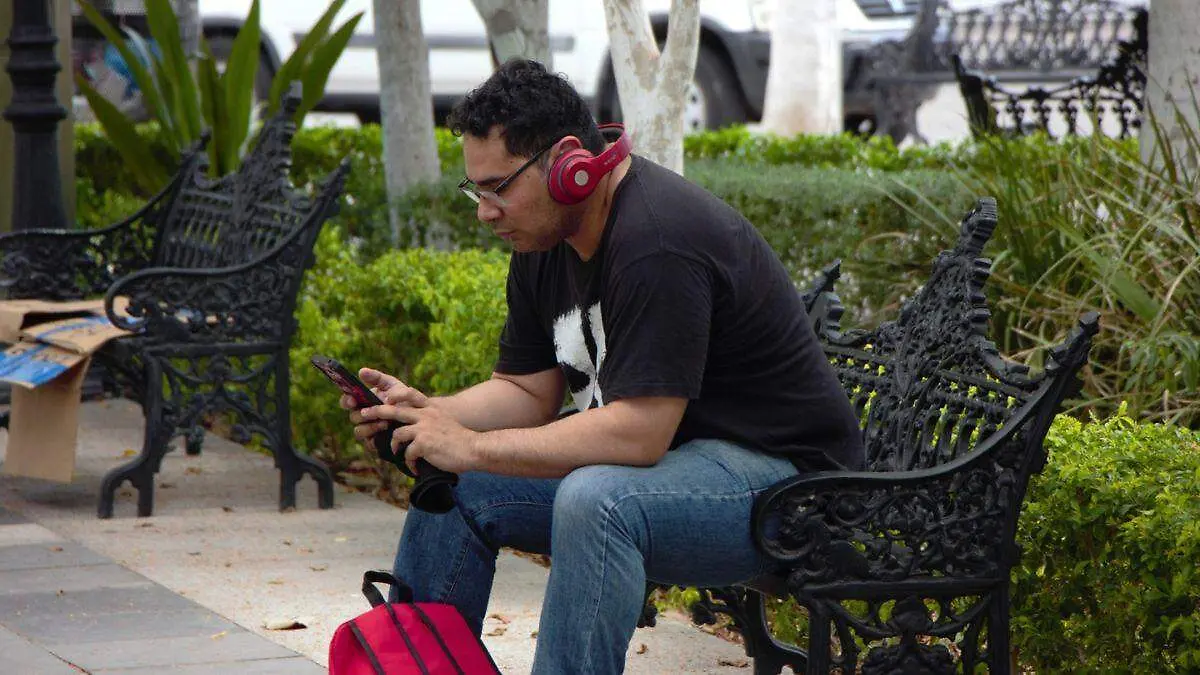 como se espera que afecten los aranceles a los precios de los telefonos celulares en Baja California Sur