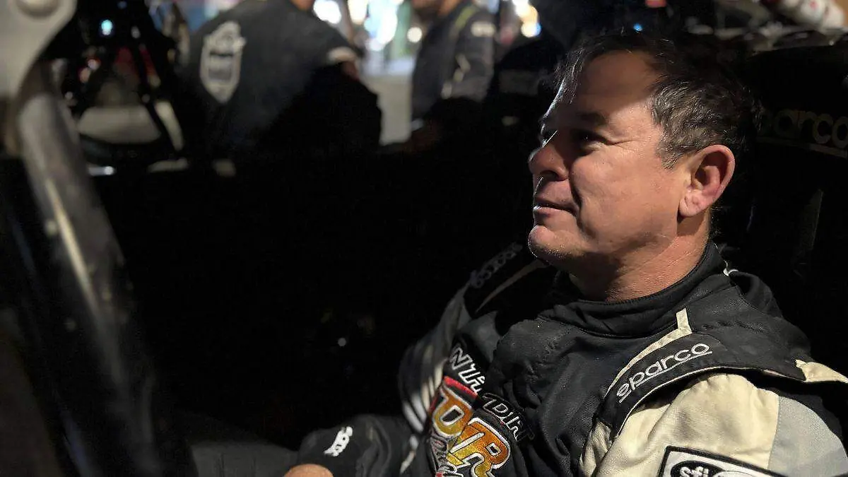 manlio diaz corredor de carreras off road