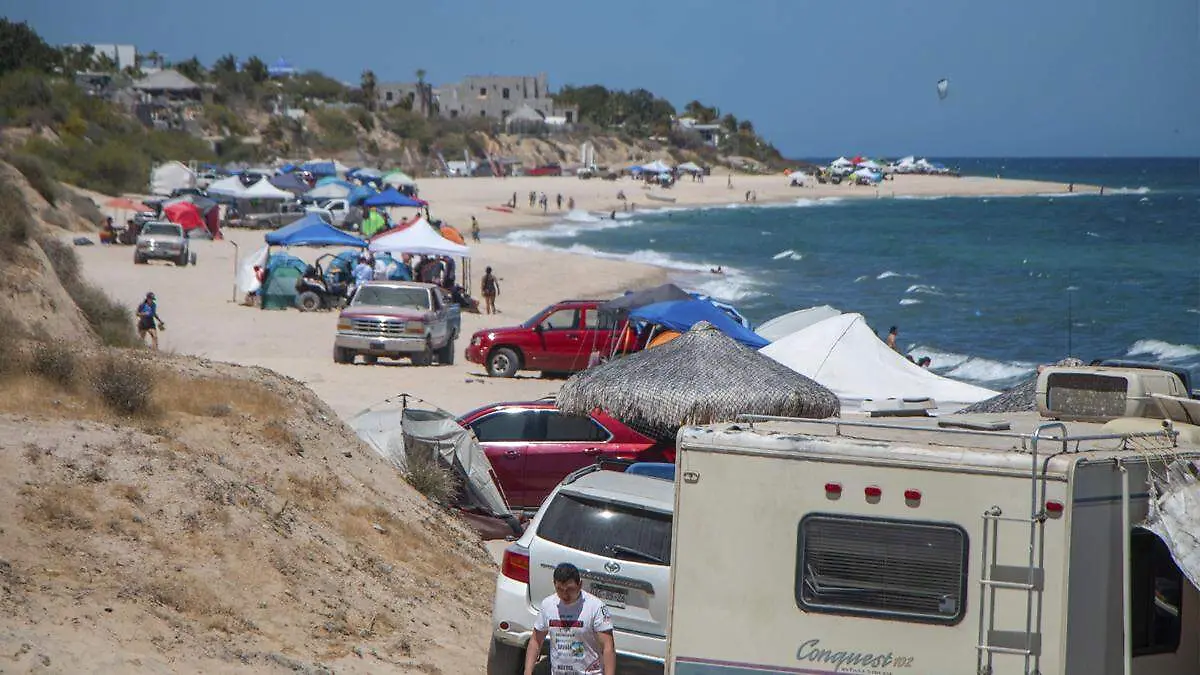 visitantes a las playas la paz