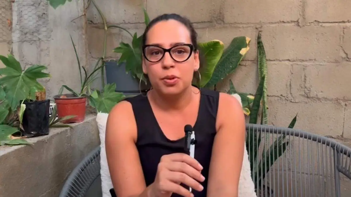 Cocina en La Paz para mantener a su hijo y estudiar un doctorado