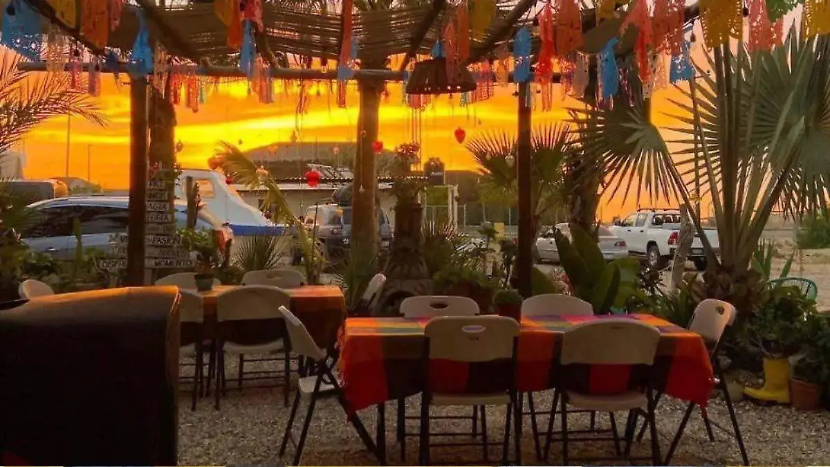 restaurante y cuantos emprendimientos hay en bcs