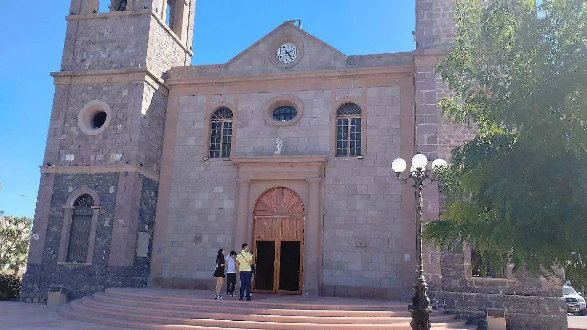 cuando mando Milnea Quiroga la carta privada a la comunidad catolica