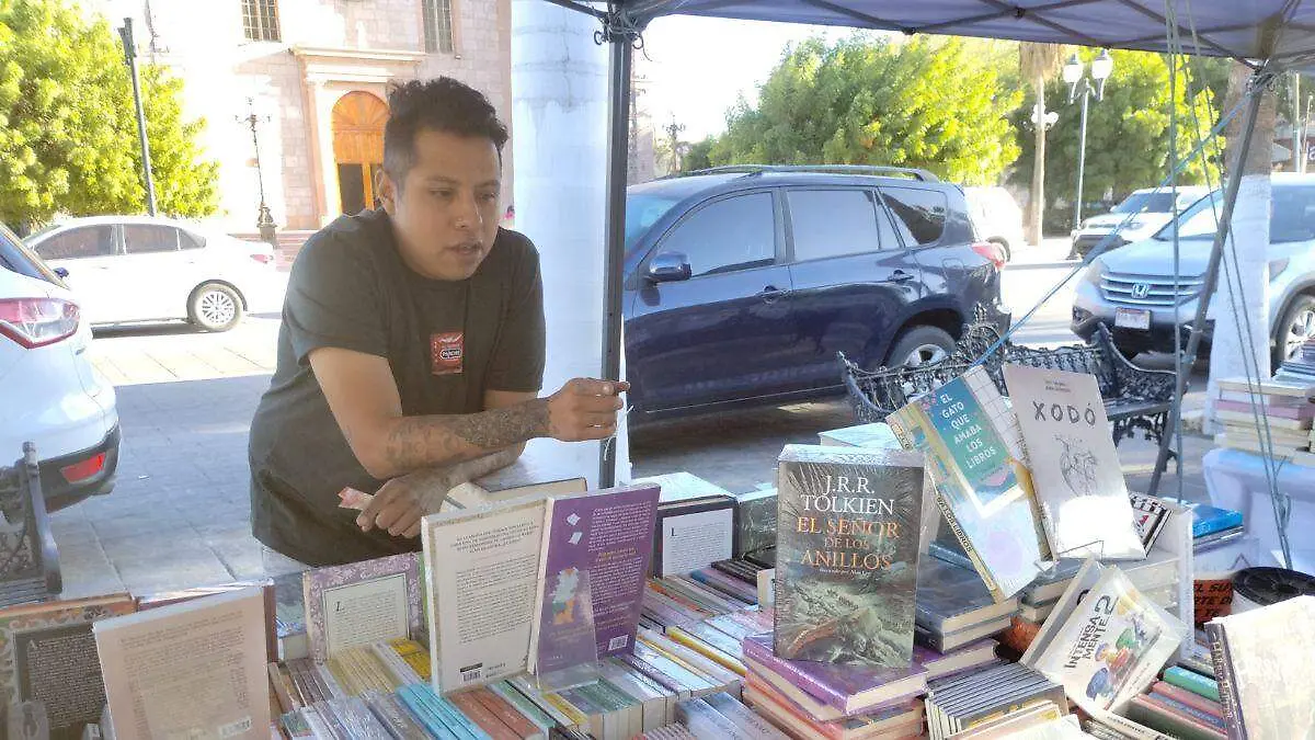 Habrá actividades y venta de libros el 23 de abril en La Paz