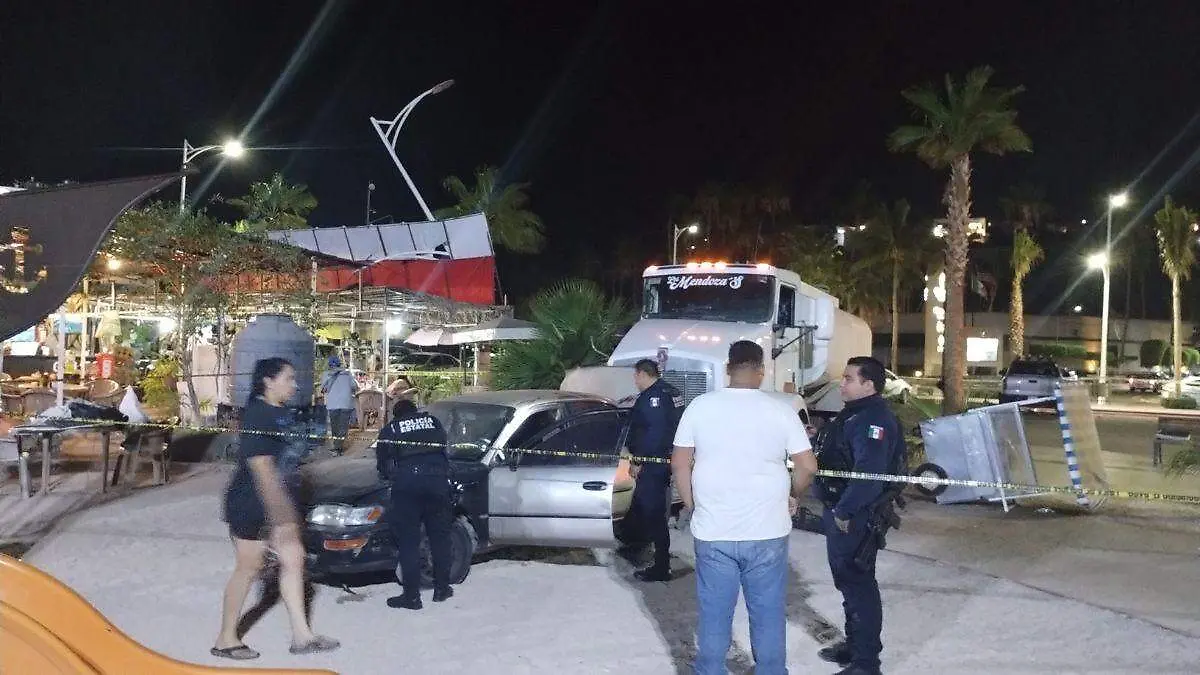 danos por accidente en el terraplen de la paz