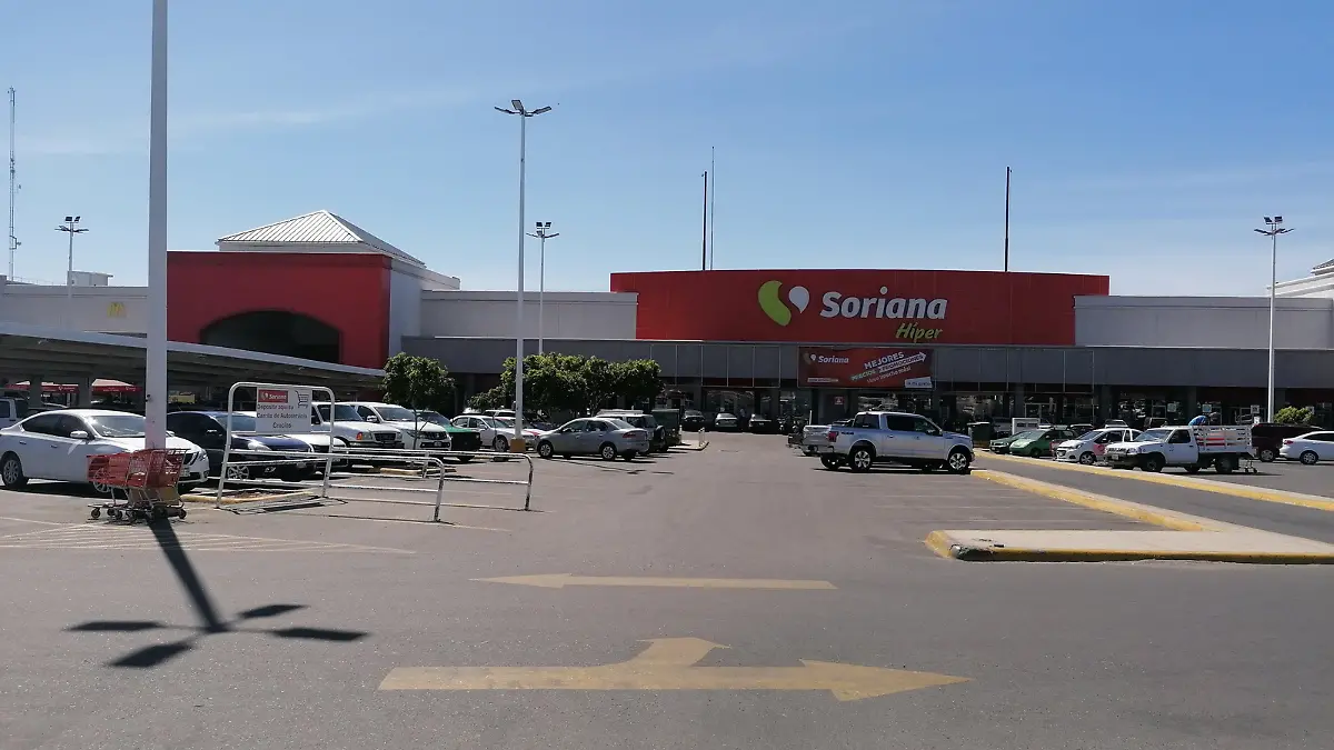 van abrir las tiendas el jueves 1 de mayo