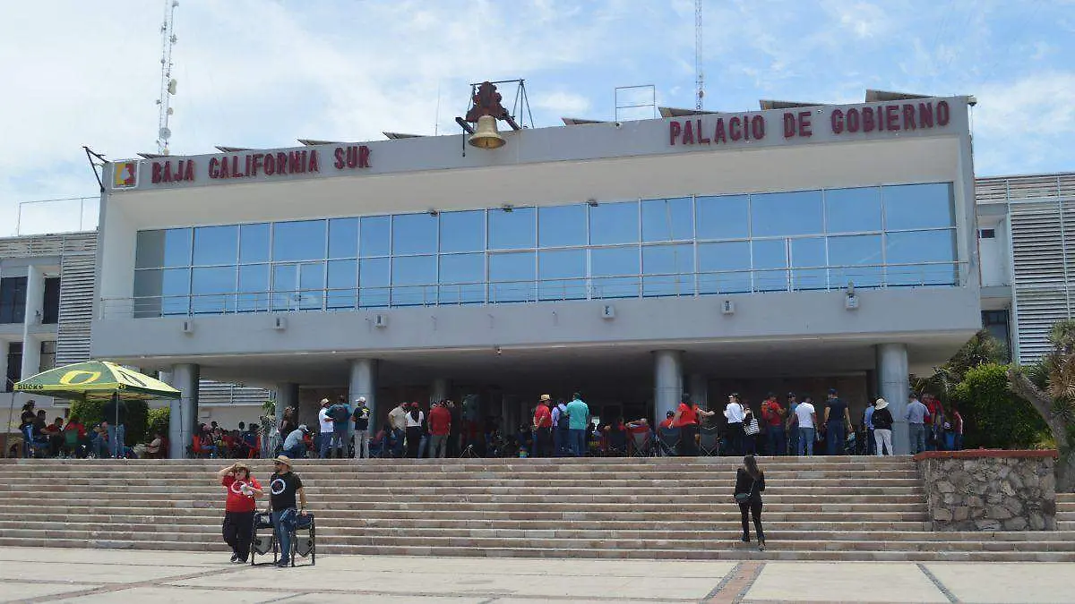 PLANTONENPALACIODEGOBIERNO