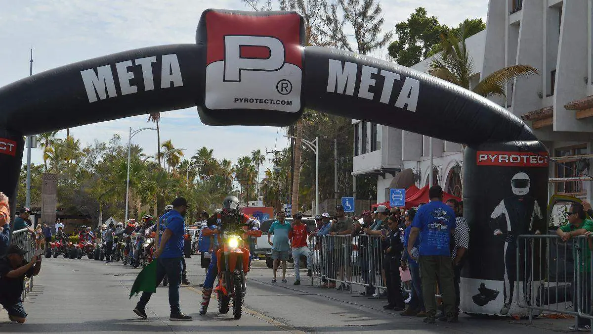 salida de carros y motos