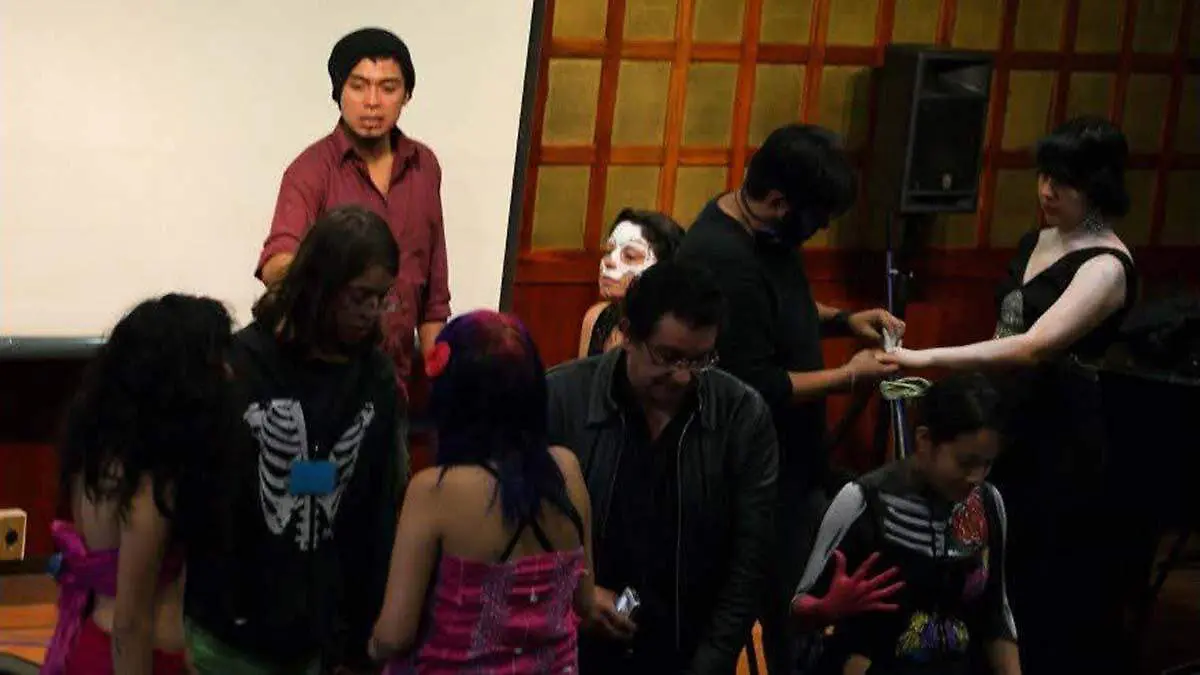 donde puedo registrarme en la convocatoria artistica de cdmx y la paz