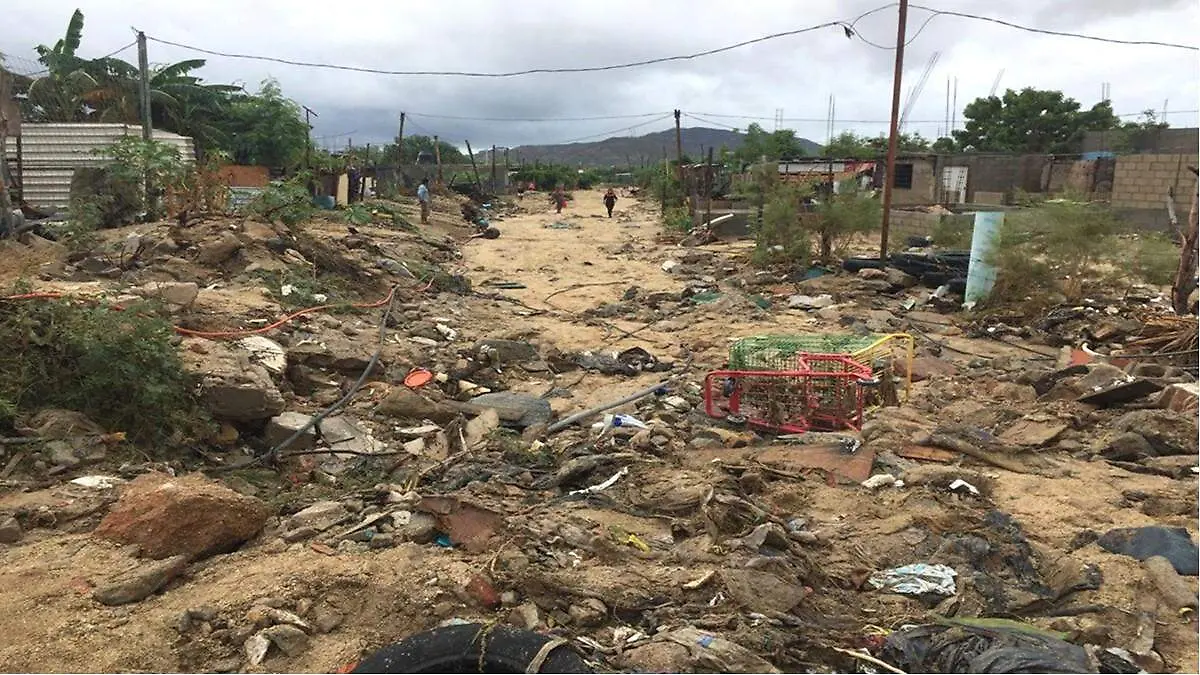 invasiones en los cabos