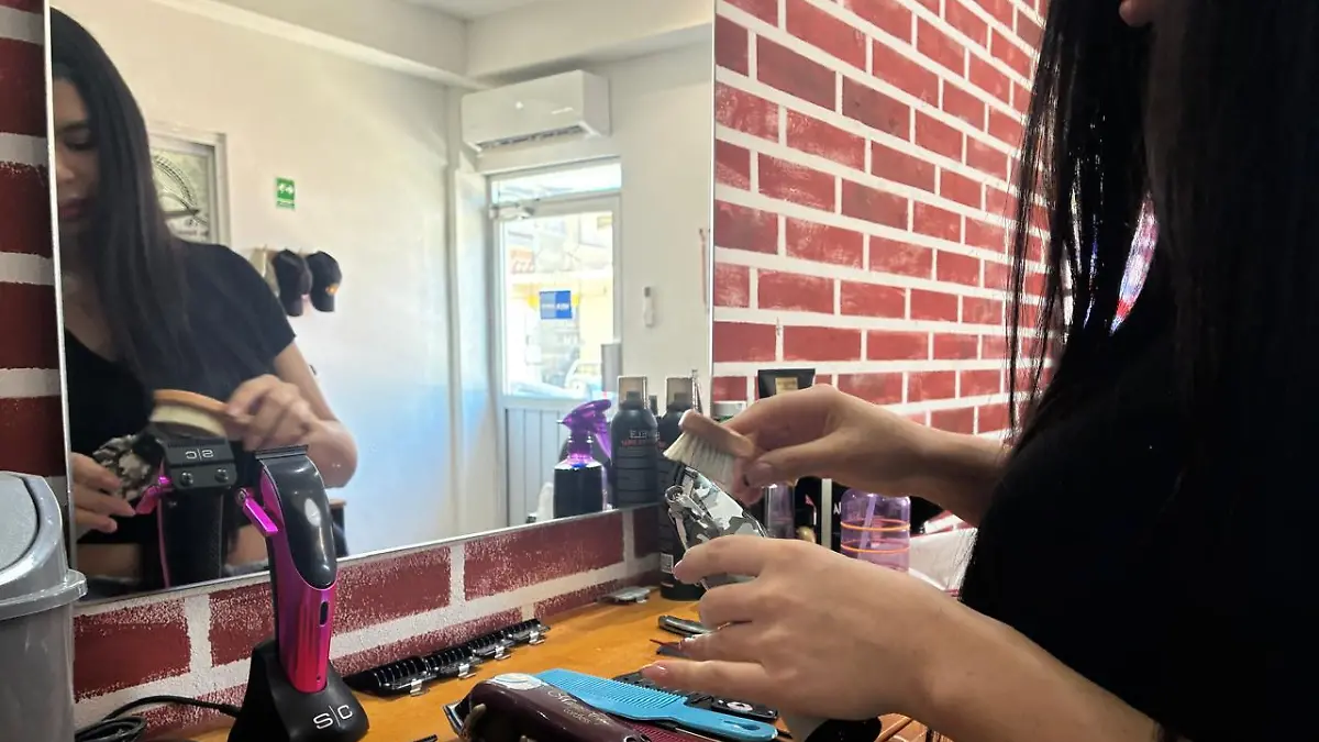 estilista emprendedora de la paz