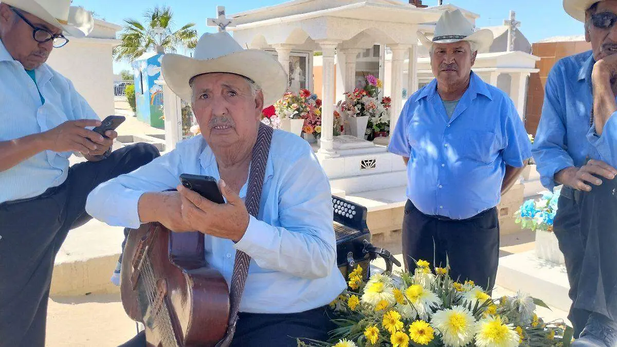 caen contrataciones de musicos en panteones de la paz