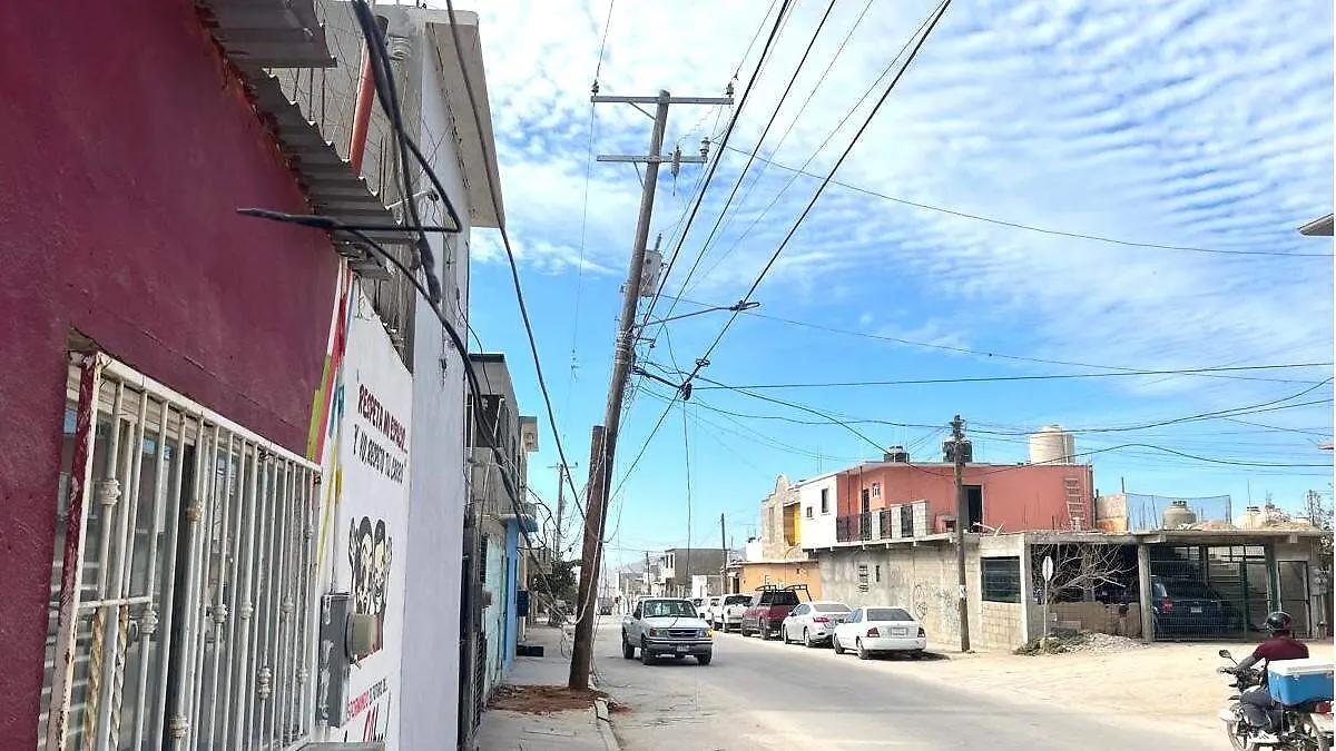 colonias de cabo san lucas sufren apagon tras accidente