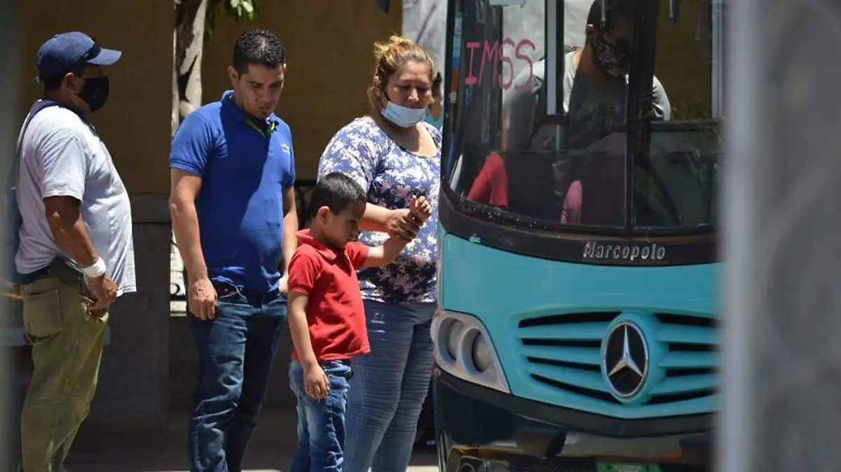 TRANSPORTE 3-NOTA TRANSPOTE PUBLICO