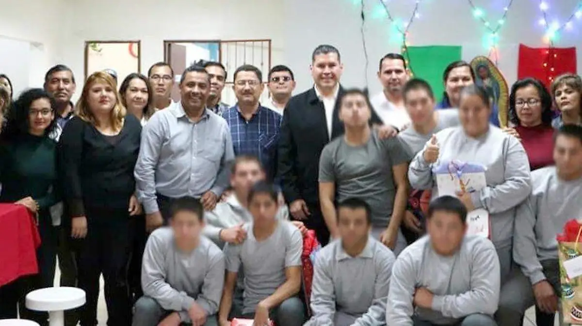 JÓVENES