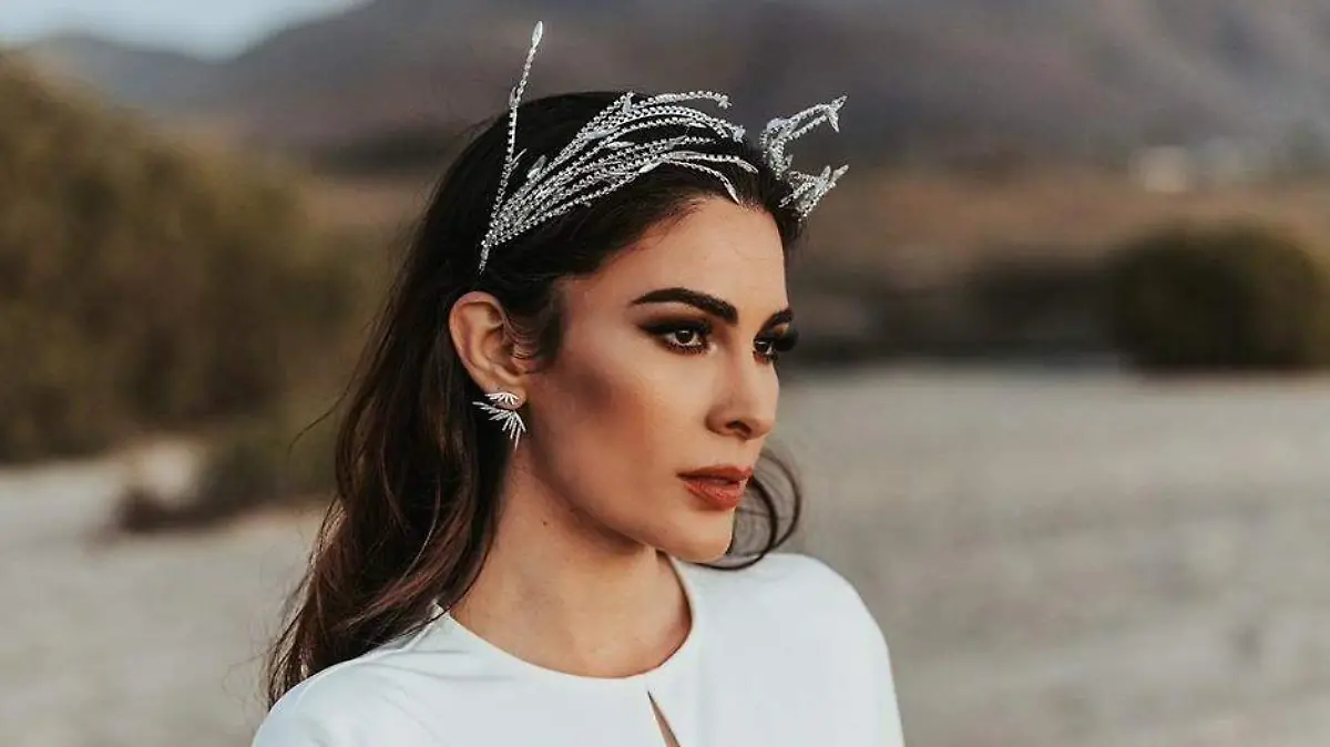 DIANA TRAJE BLANCO