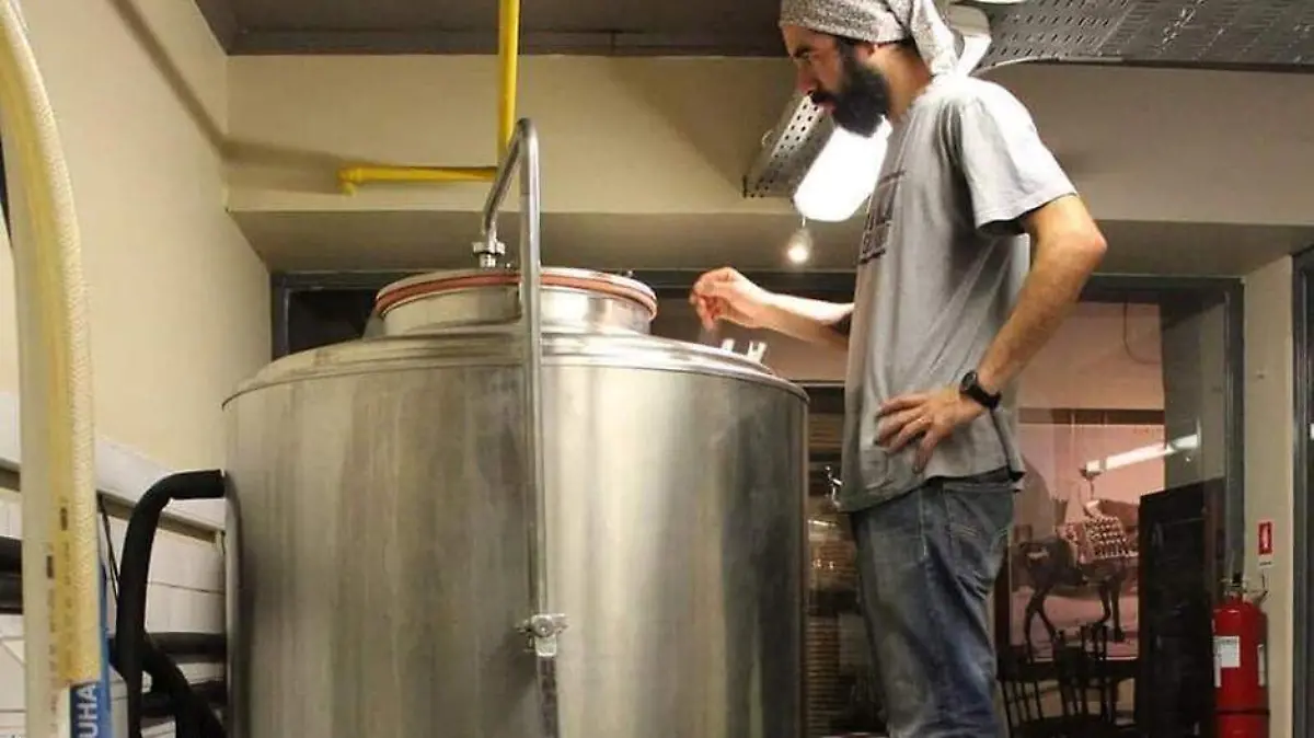 Conoce a Jorge López y su cerveza artesanal