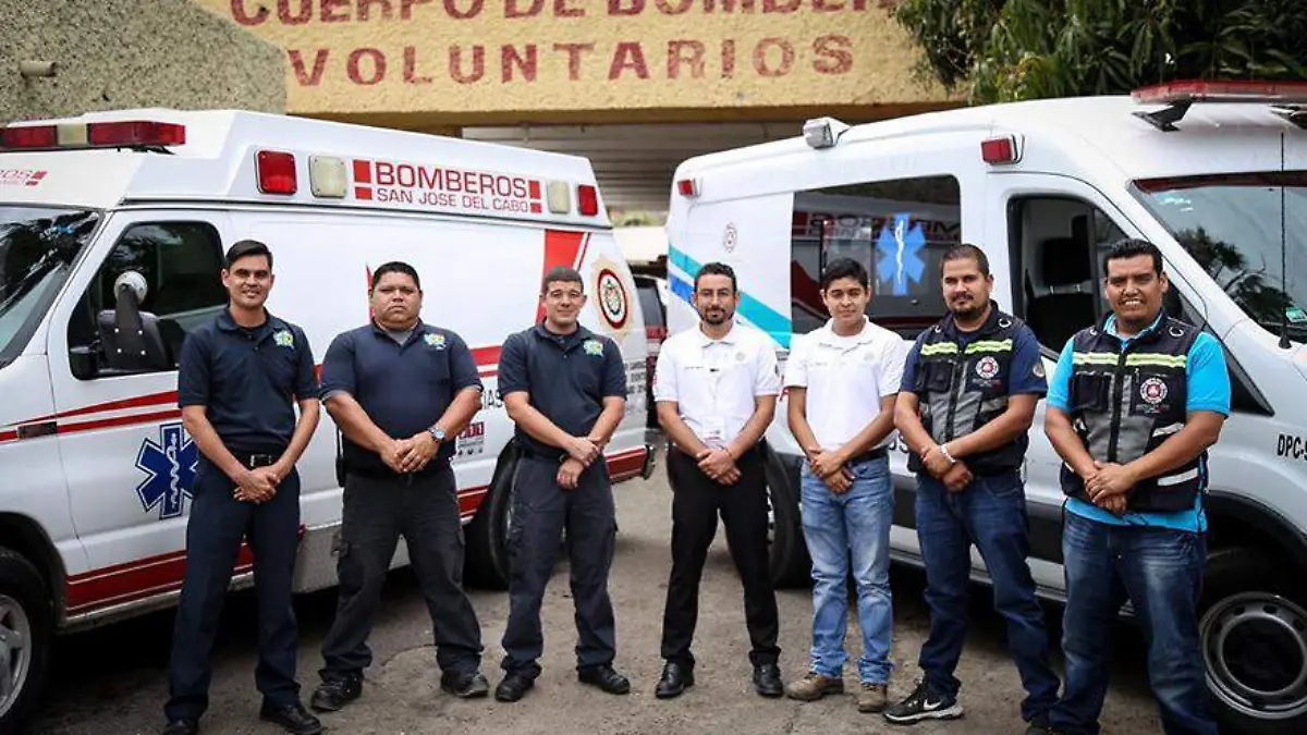 Se reúnen cuerpos de emergencia,