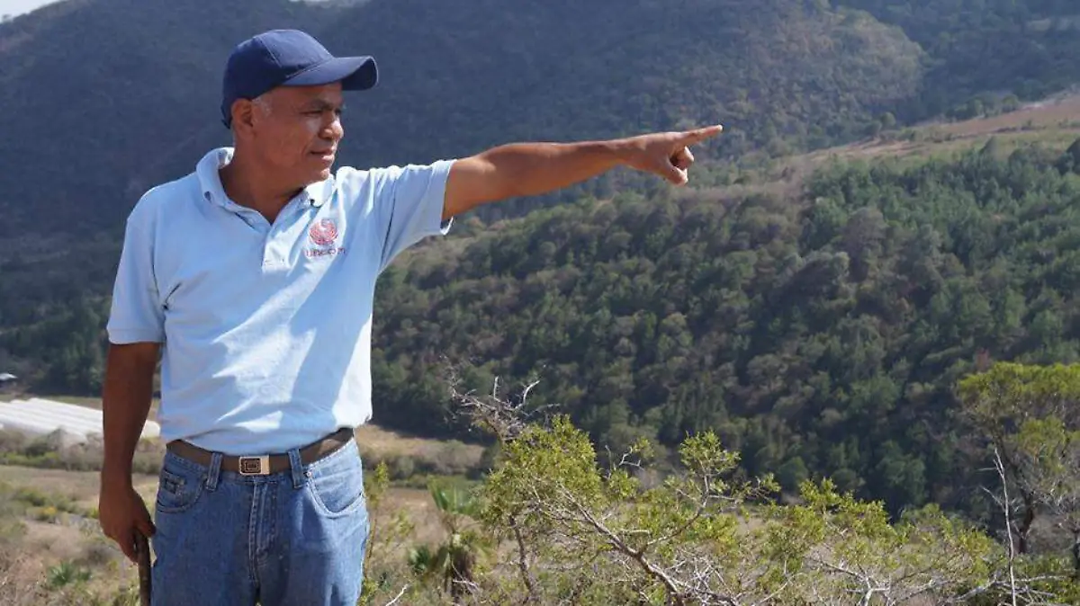 ELINO VILLANUEVA (1)