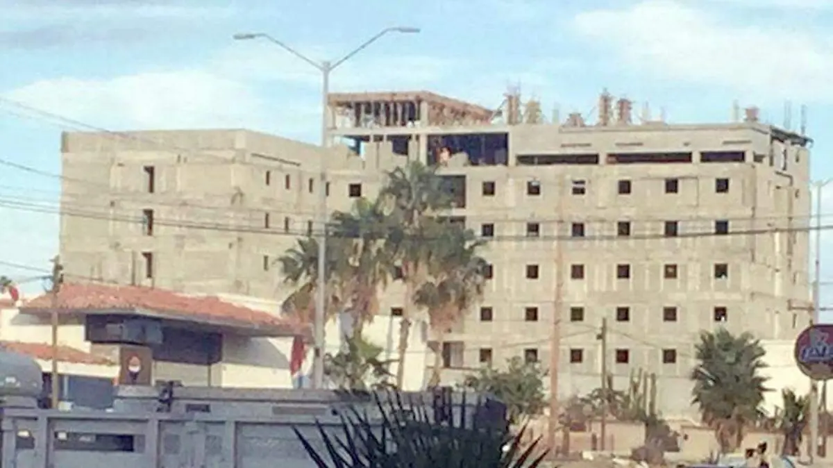 Construcción-Hotel-Cabo