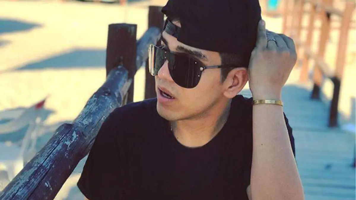 Jovanny Cadena 2
