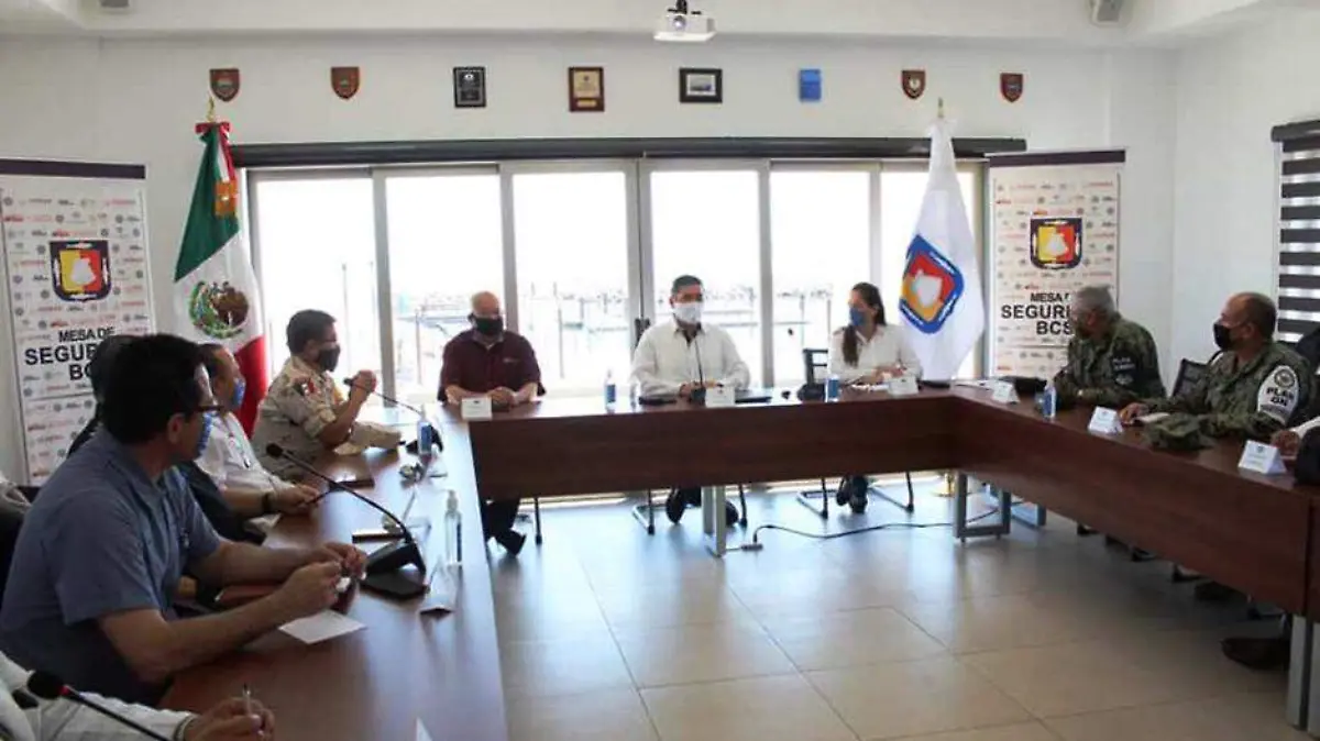 ESTE JUEVES 4 DE JUNIOI...