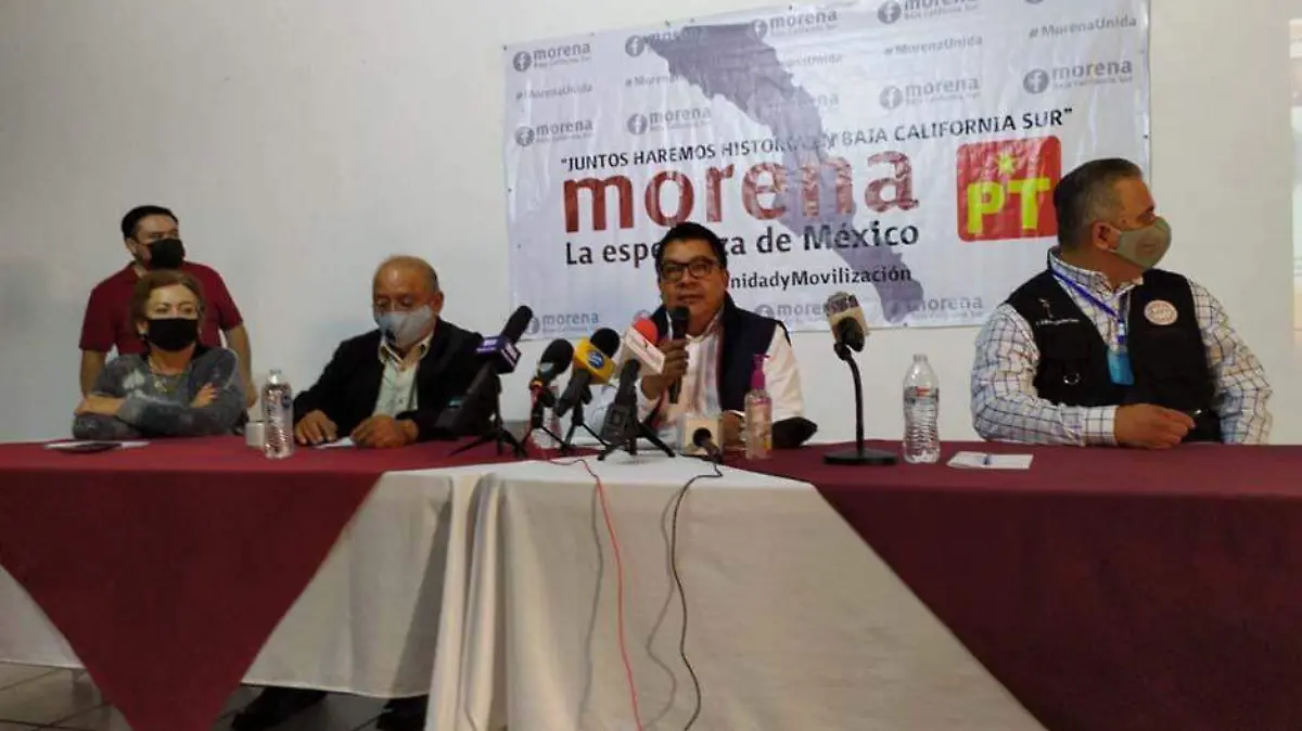 Candidaturas falsas