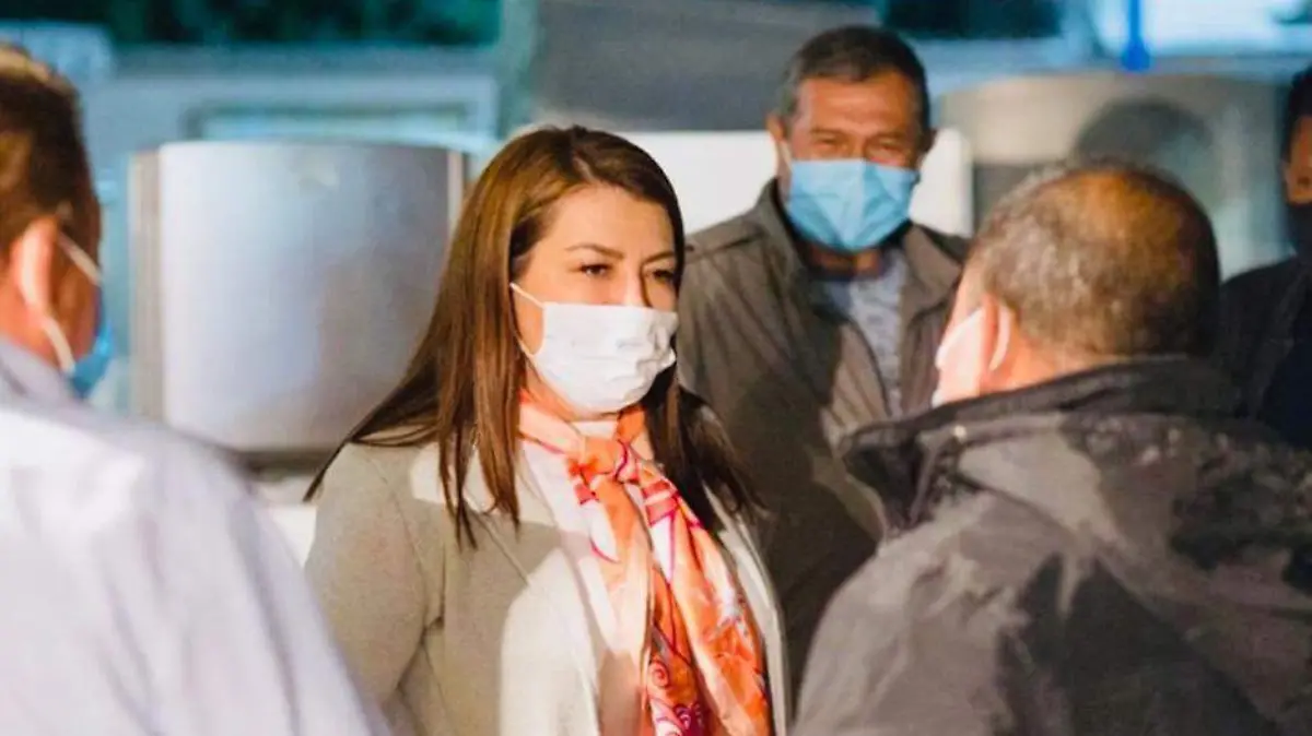 c8412e35-56e6-4c47-886a-0d56028de9cf