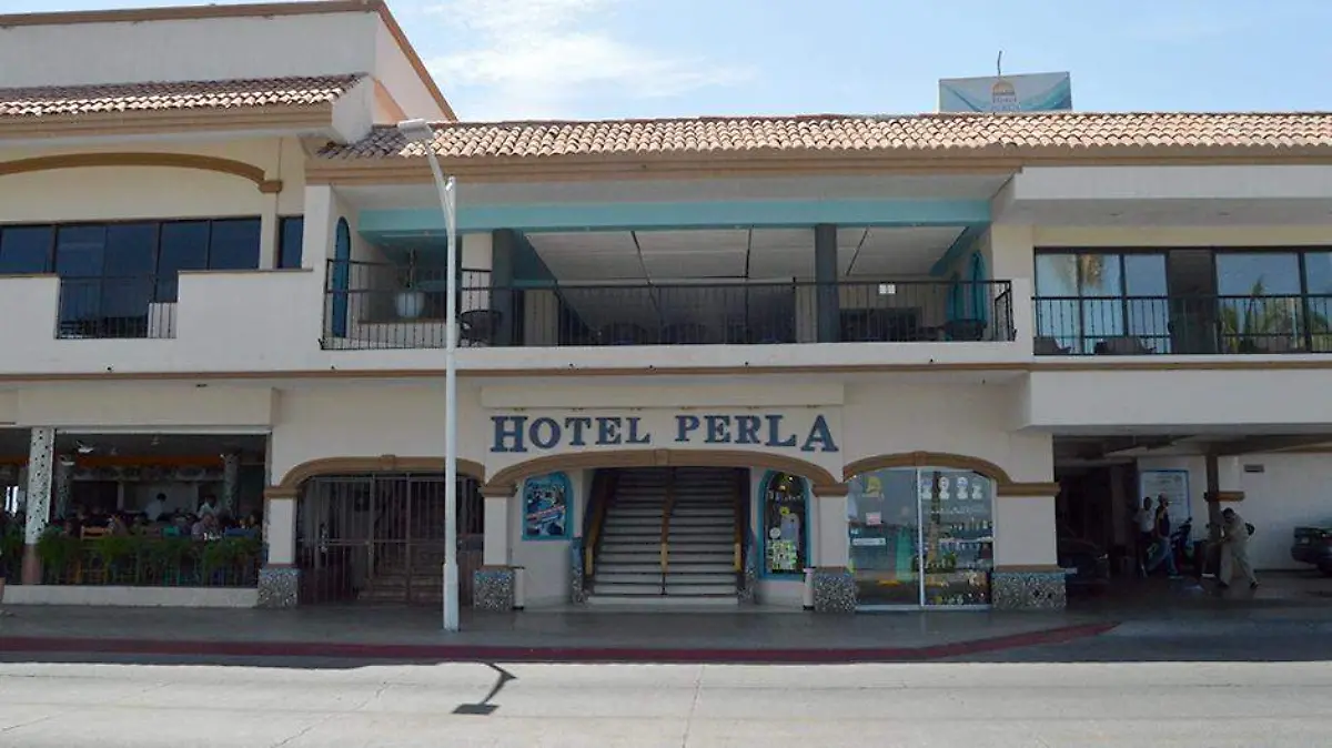 HOTEL 1