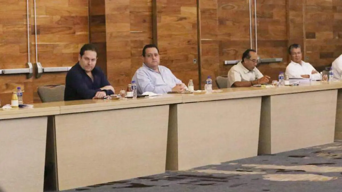 PRINCIPAL_CMD REUNION EMPRESARIOS 2