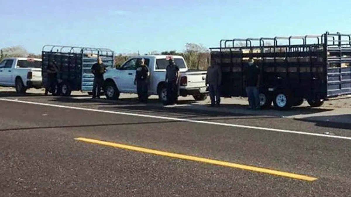 ATENDIENDO A LAS FAMILIAS QUE...