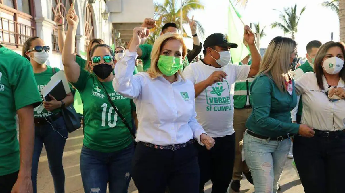 Arranca campaña Azucena Meza