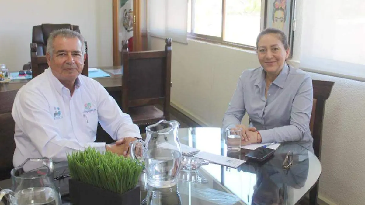 ACUERDA PRESIDENTA MUNICIPAL DE LORETO...