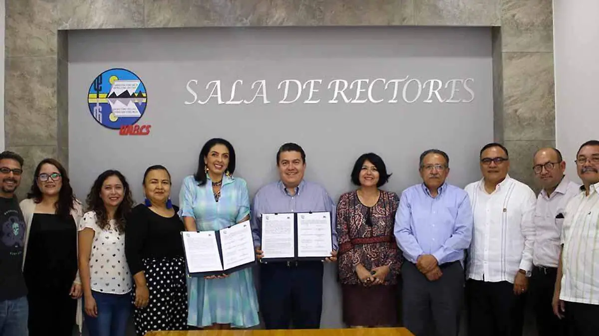 Firma de convenio (9)