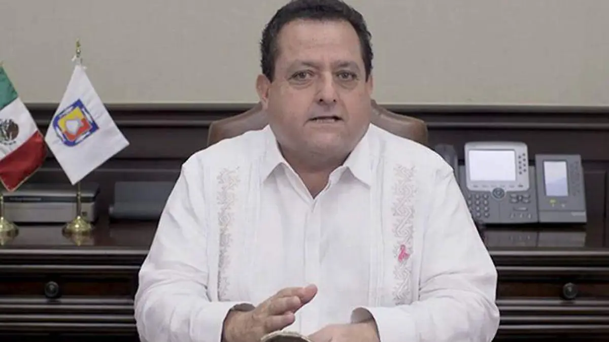 Carlos mendoza davis