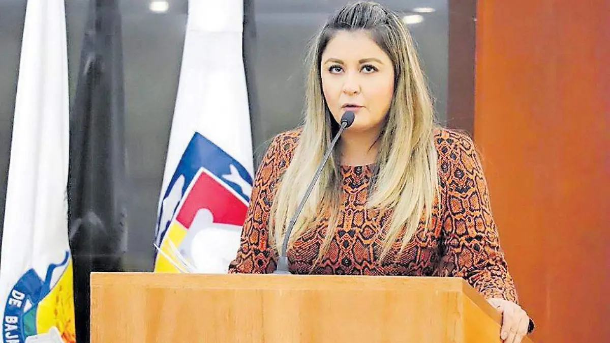 Daniela Rubio_CMYK