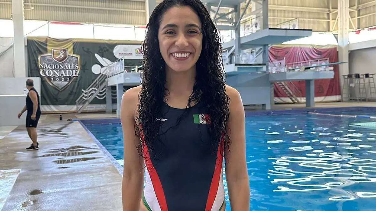 GABY AGUNDEZ