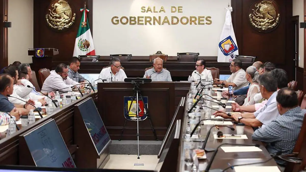 GOB REUNION NOTARIOS