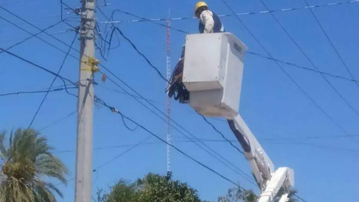 Poste Luz CFE