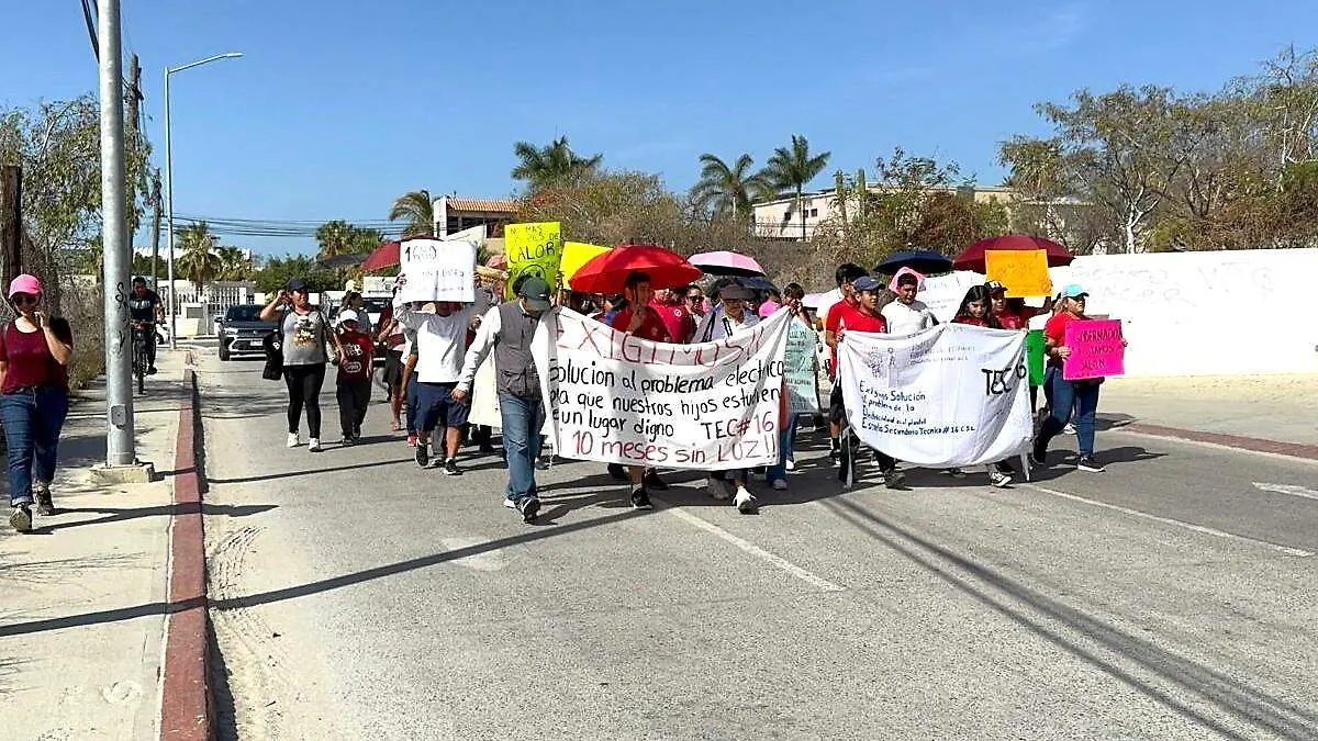 Exigen luz en la tecnica 16 de csl 2
