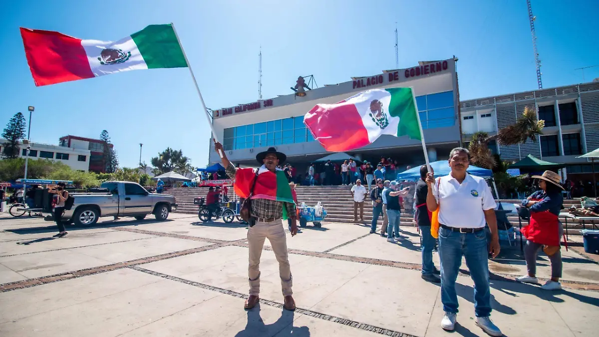 Se juntan manifestantes en la paz
