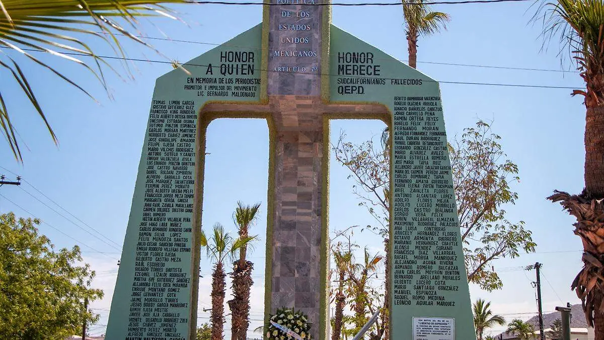 monumento libertad expresion la paz bcs