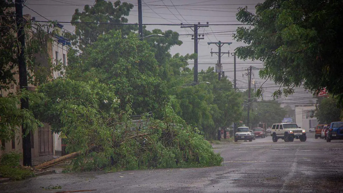 huracanes-baja-california-sur-desastres-naturales